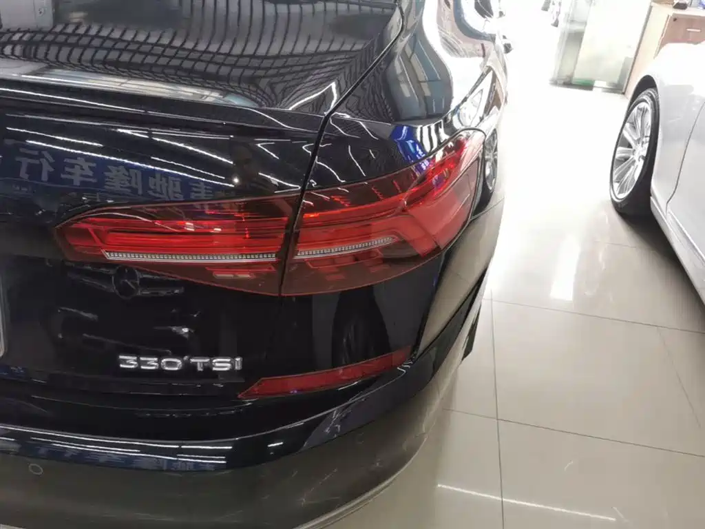 Volkswagen Passat 2019 330TSI Elite Version China VI фото 8