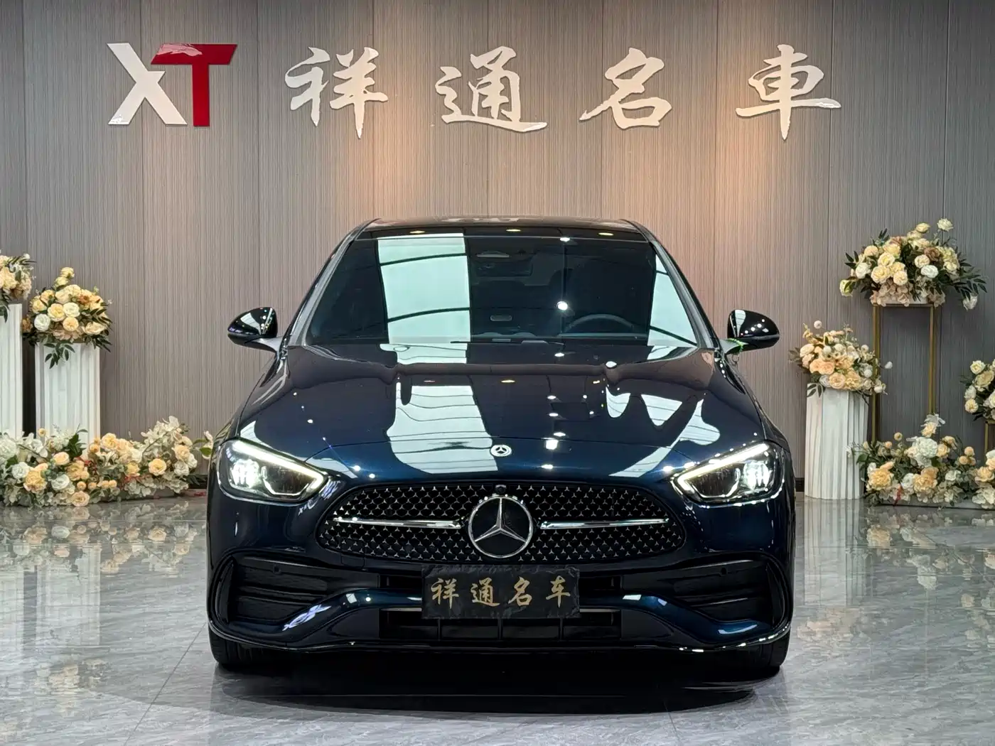Mercedes-Benz C-Class 2023 Facelift II C 260 L Night Edition фото 2