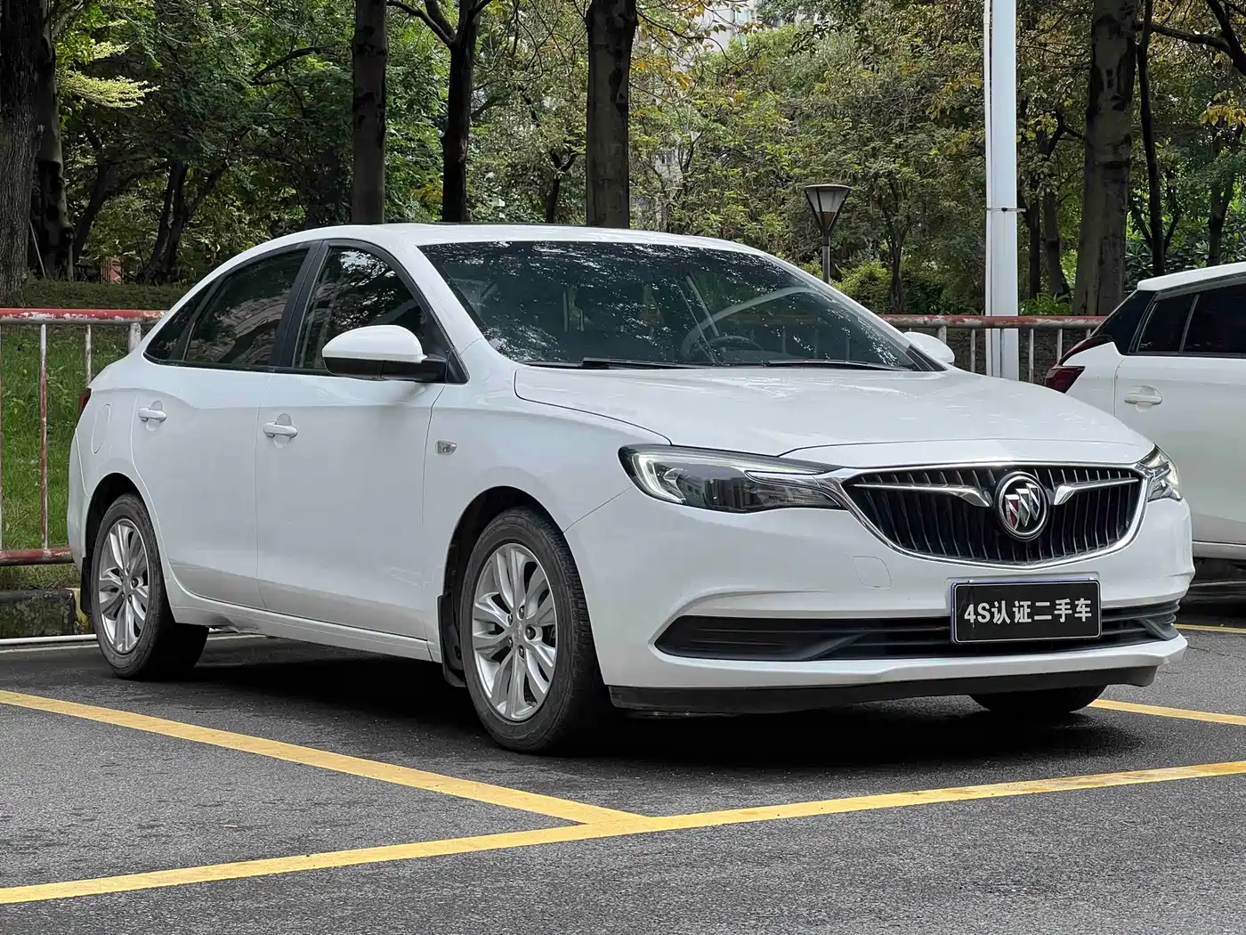 Buick Excelle 2021 Facelift Exemplar 1.5L Auto Elite фото 2
