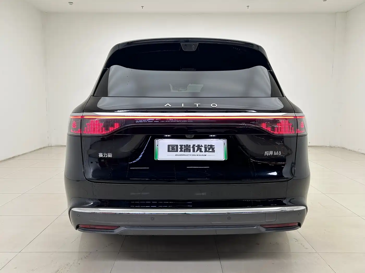 AITO Wenjie AITO M8 2025 Model Extended Range Max+ Edition 53.4kWh 6-Seater фото 4