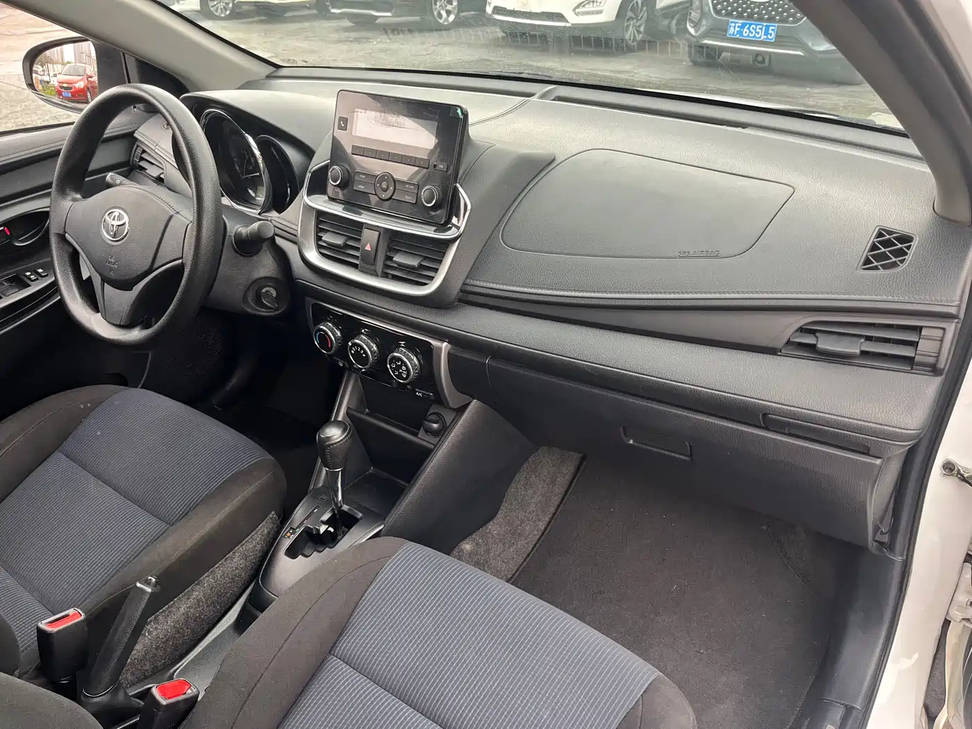 Toyota YARiS L Zhi Xiang 2021 1.5L CVT Leading Edition фото 12