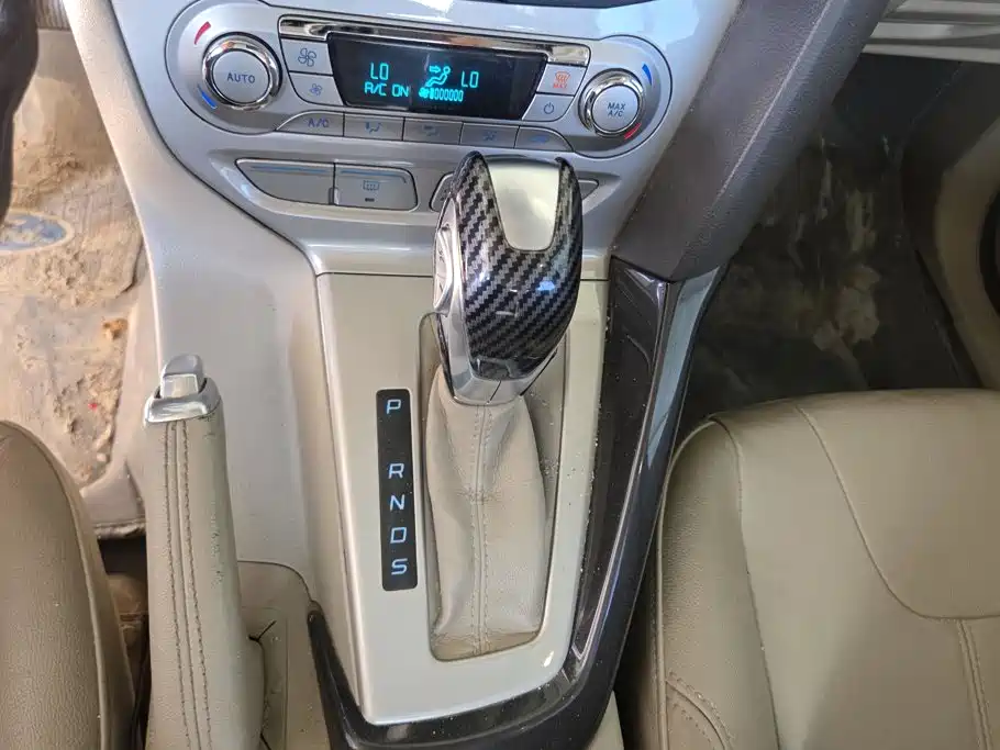Photo 16 - Ford Focus