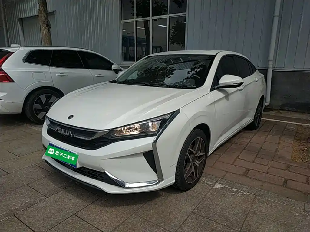 Dongfeng Aeolus Yixuan 2021 230T Auto Shadow Chaser Edition