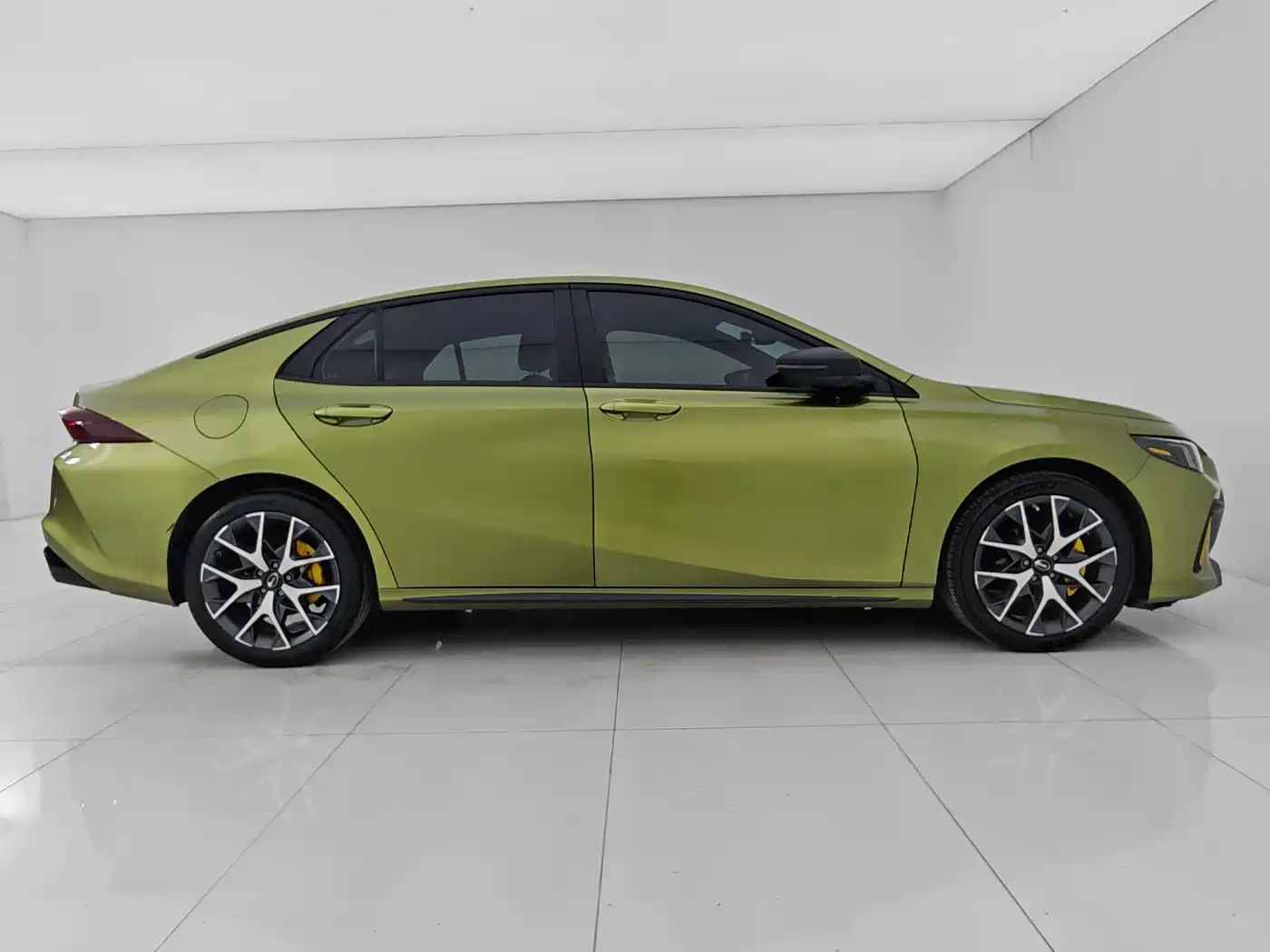 GAC Trumpchi Trumpchi Emkoo 2021 270T DCT J15 Edition фото 7