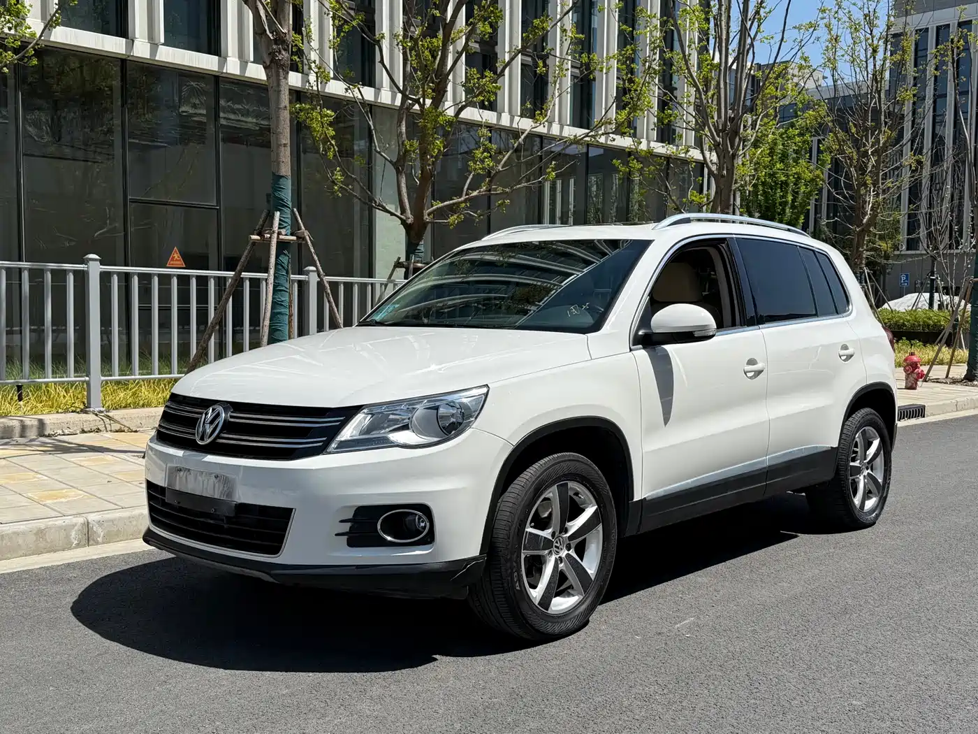 Volkswagen Tiguan 2010 1.8TSI Automatic 4WD Elite