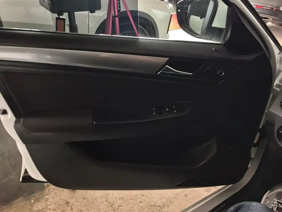 Volkswagen Bora 2019 Bora Legend 1.5L Automatic Fashion China VI фото 7
