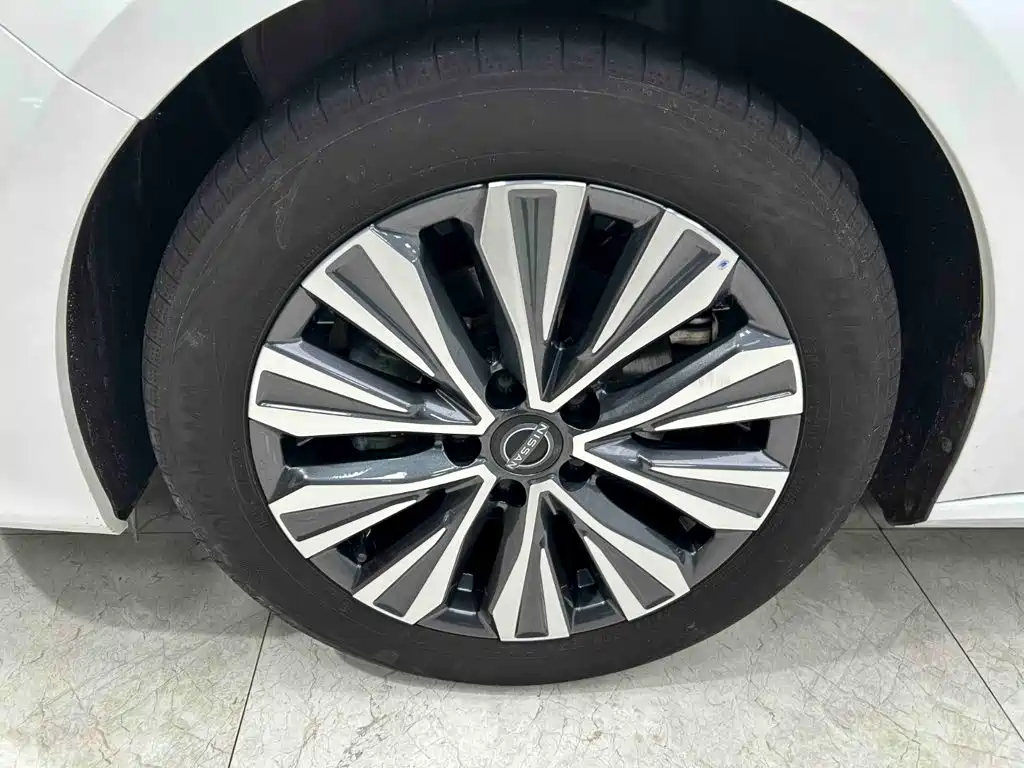صورة 24 - Nissan Teana