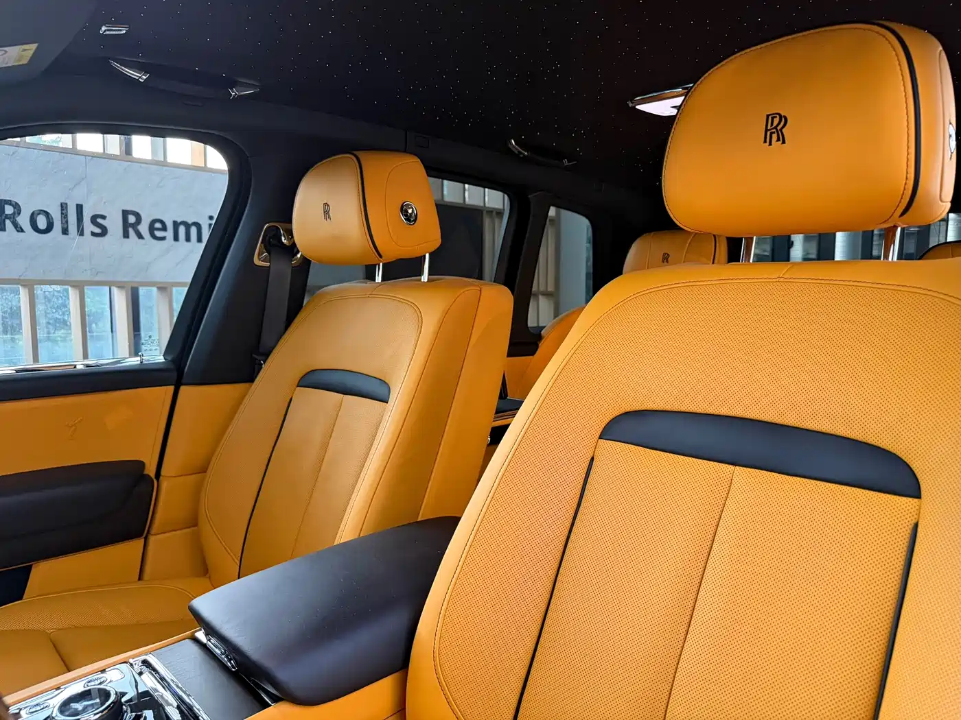 Rolls-Royce Cullinan 2023 2024 4-Seater