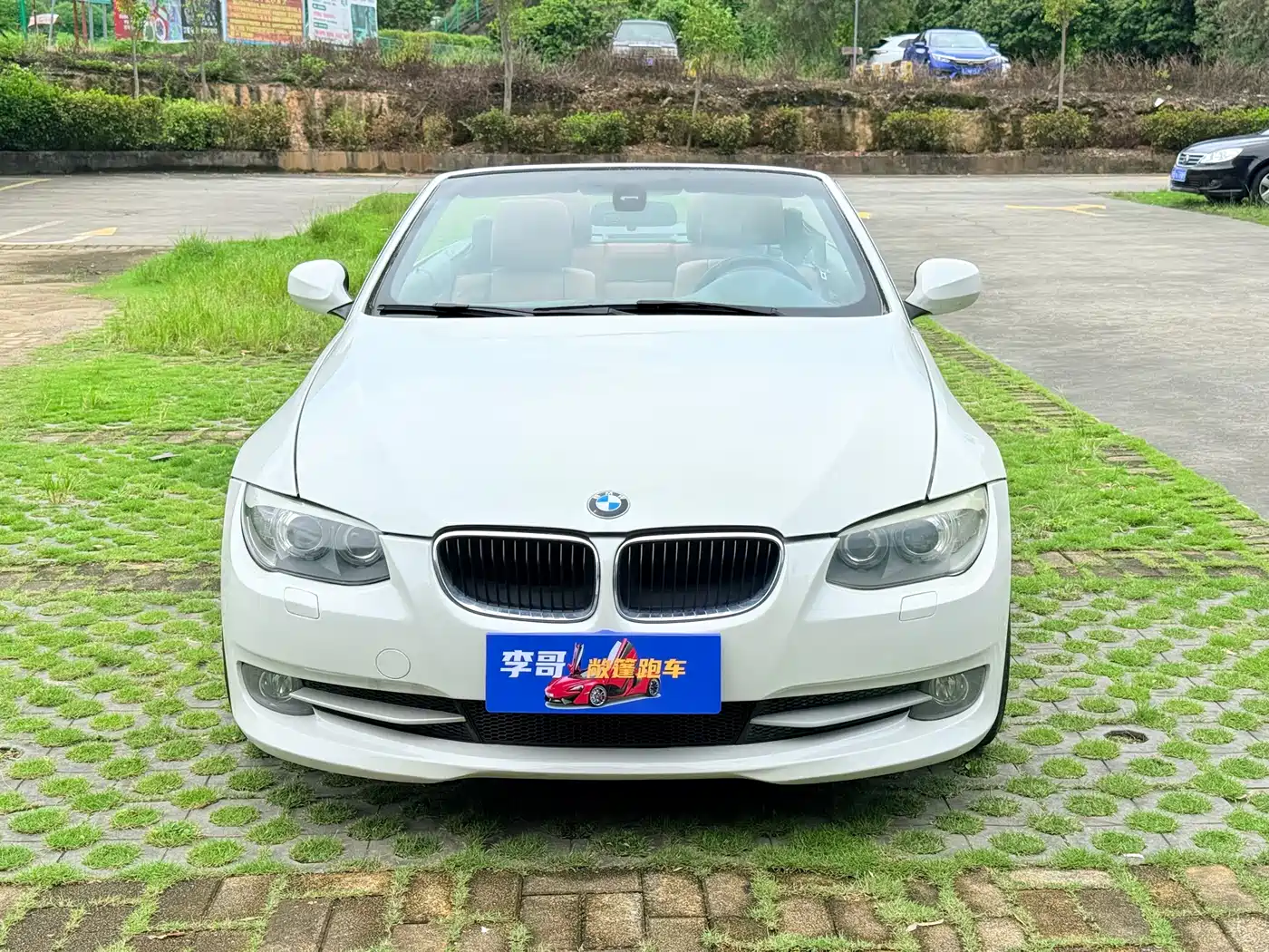 BMW 3 Series (Import) 2014 2011 320i Convertible