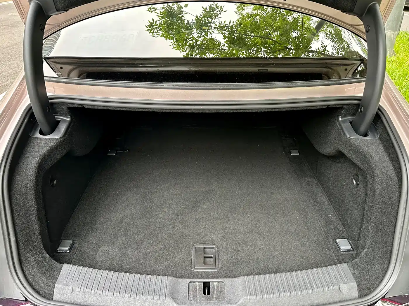 Hongqi H9 2020 3.0T Smart Connection Qi Chang Edition фото 15