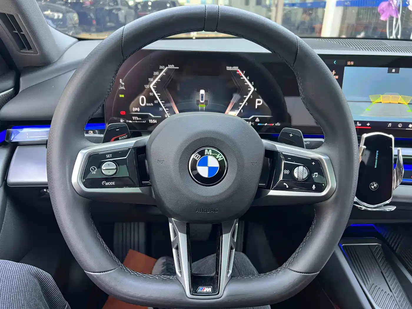 BMW 5 Series 2024 530Li Leading M Sport Package фото 13