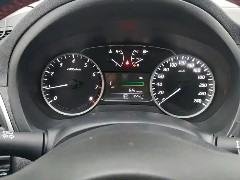 Nissan SYLPHY, миниатюра 14