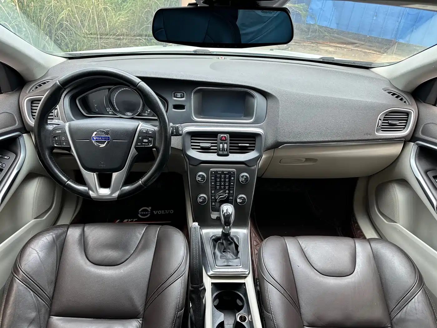 Фото 8 - Volvo V40