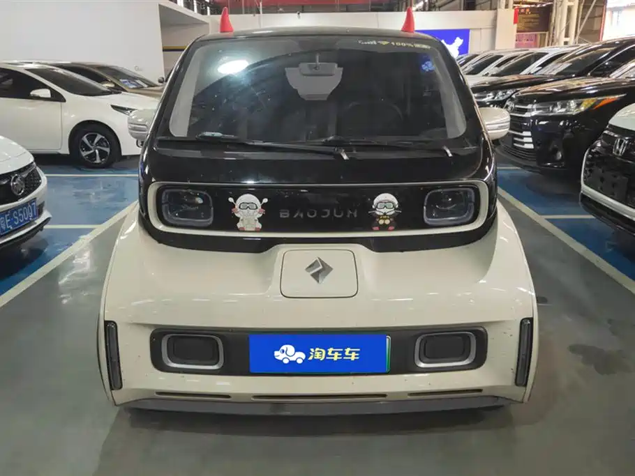 BAOJUN KIWI EV