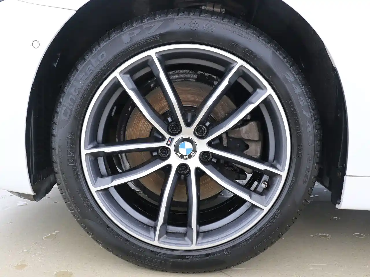 BMW 5 Series 2022 525Li M Sport Package фото 10