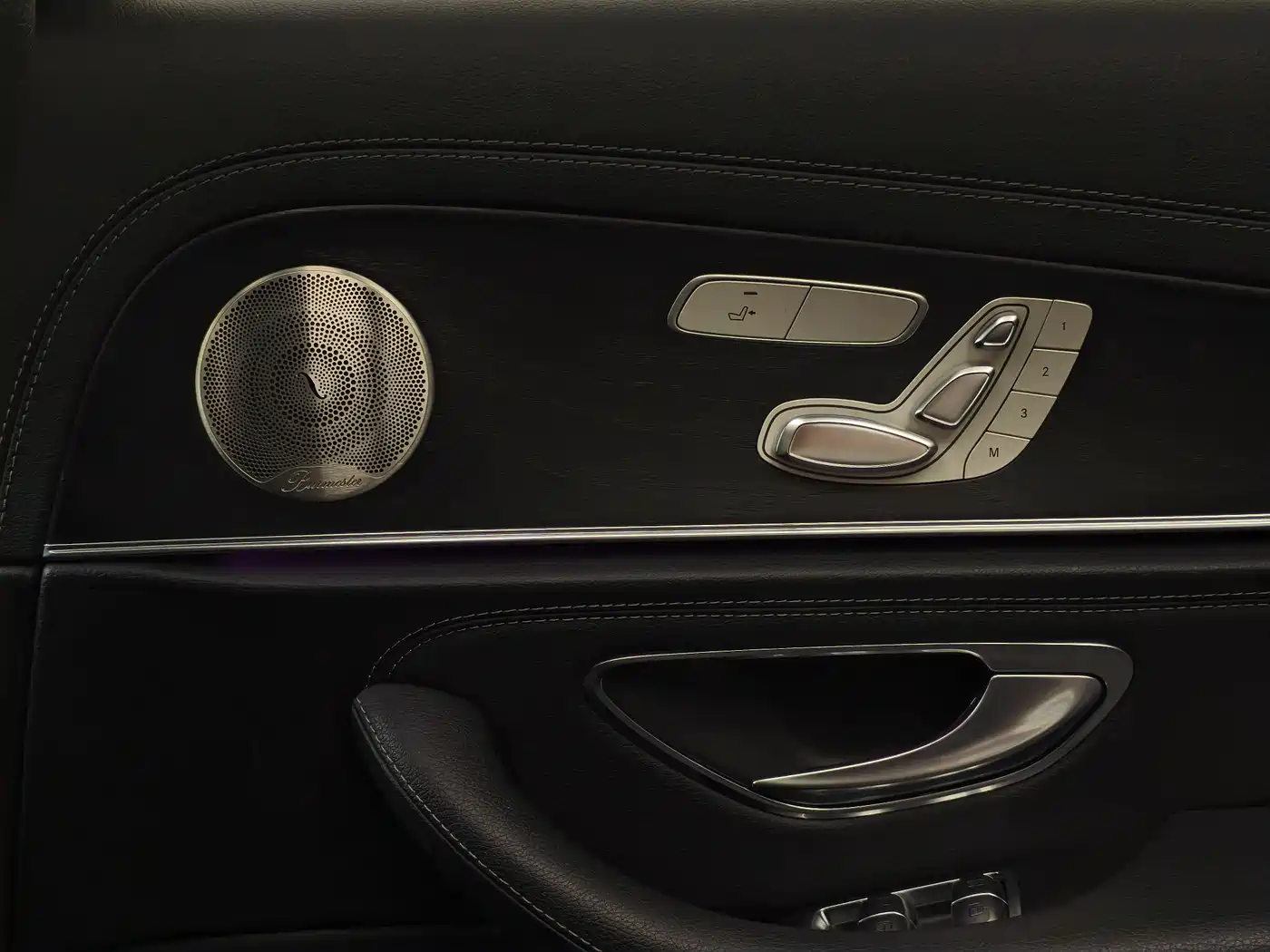 Mercedes-Benz E-Class 2019 E 300 L Sport Fashion фото 13