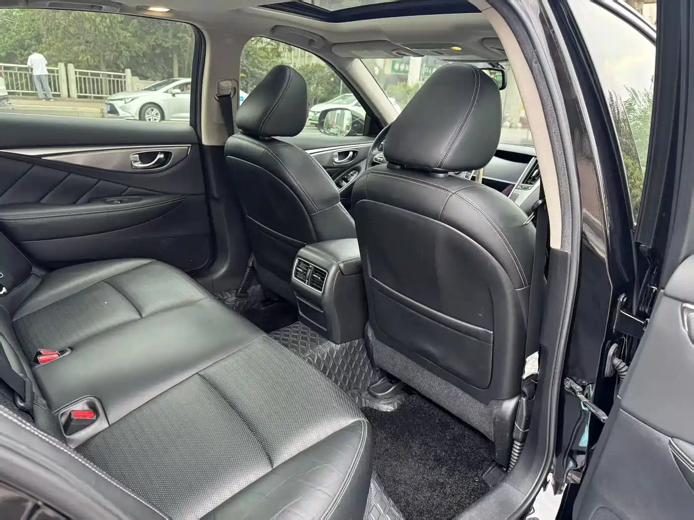 Infiniti Q50L 2015 2015 2.0T Enjoyment Edition