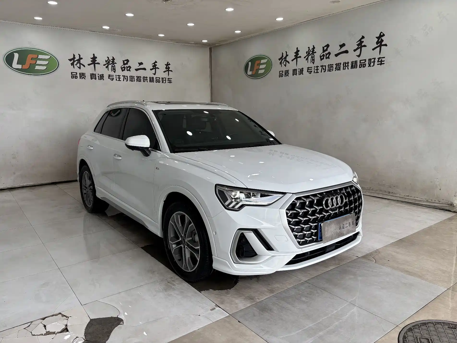 Фото 3 - Audi Q3
