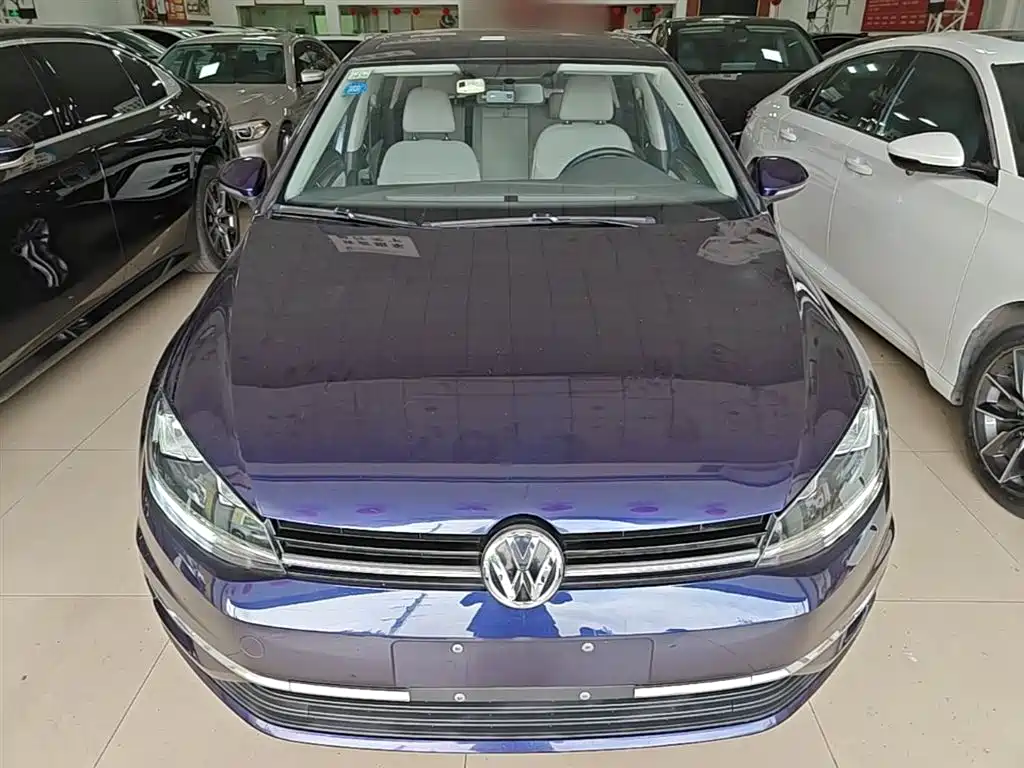 Volkswagen Golf 2018 1.6L Automatic Comfort фото 3