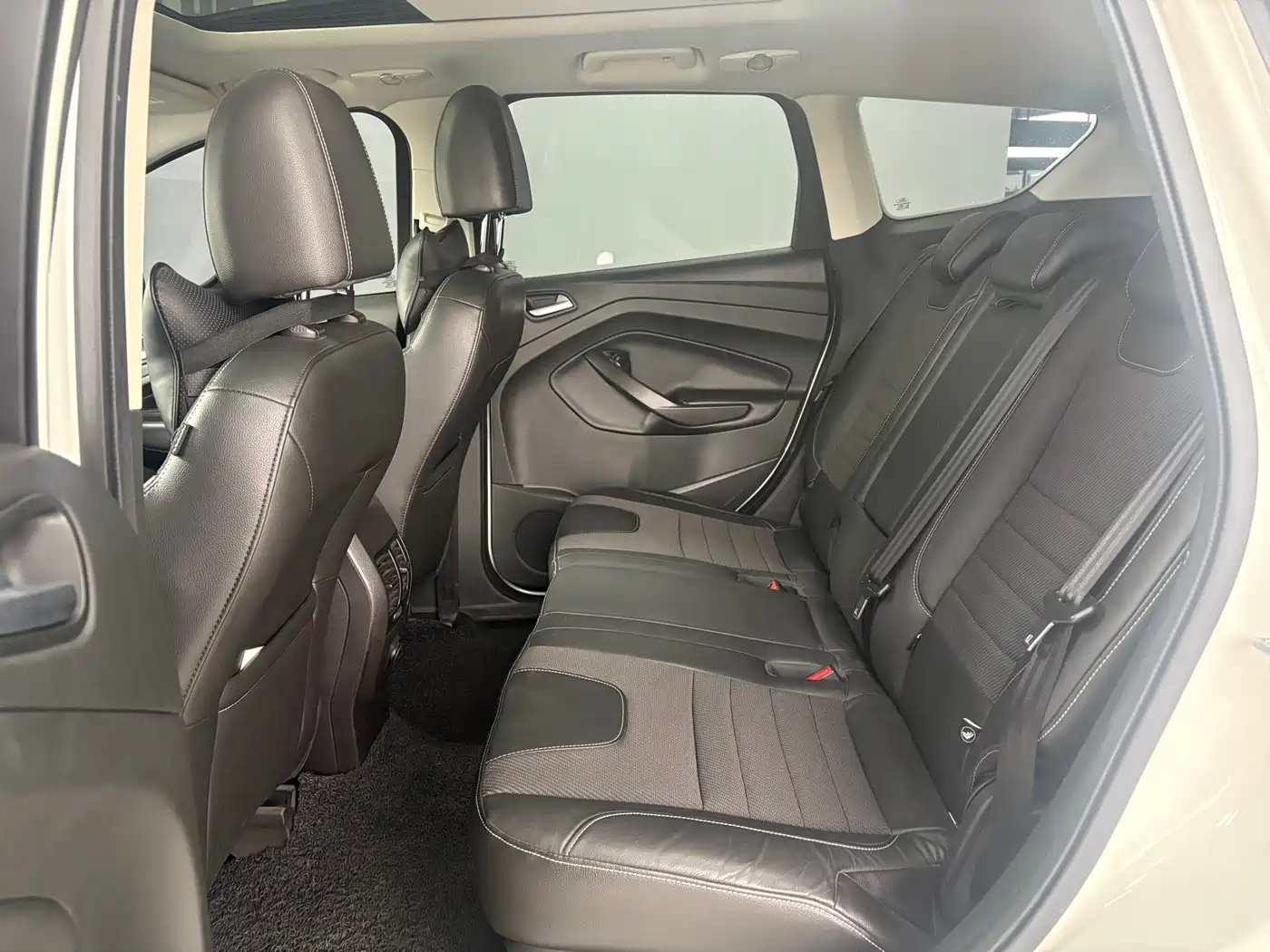 Фото 14 - Ford Kuga