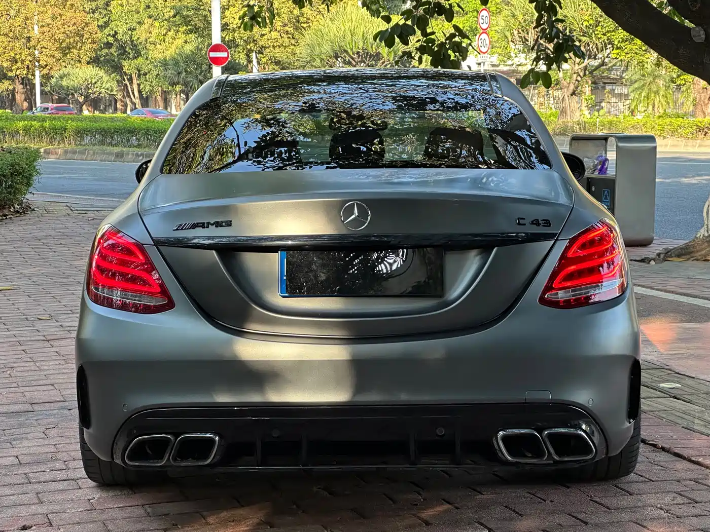 MERCEDES-BENZ C CLASS AMG