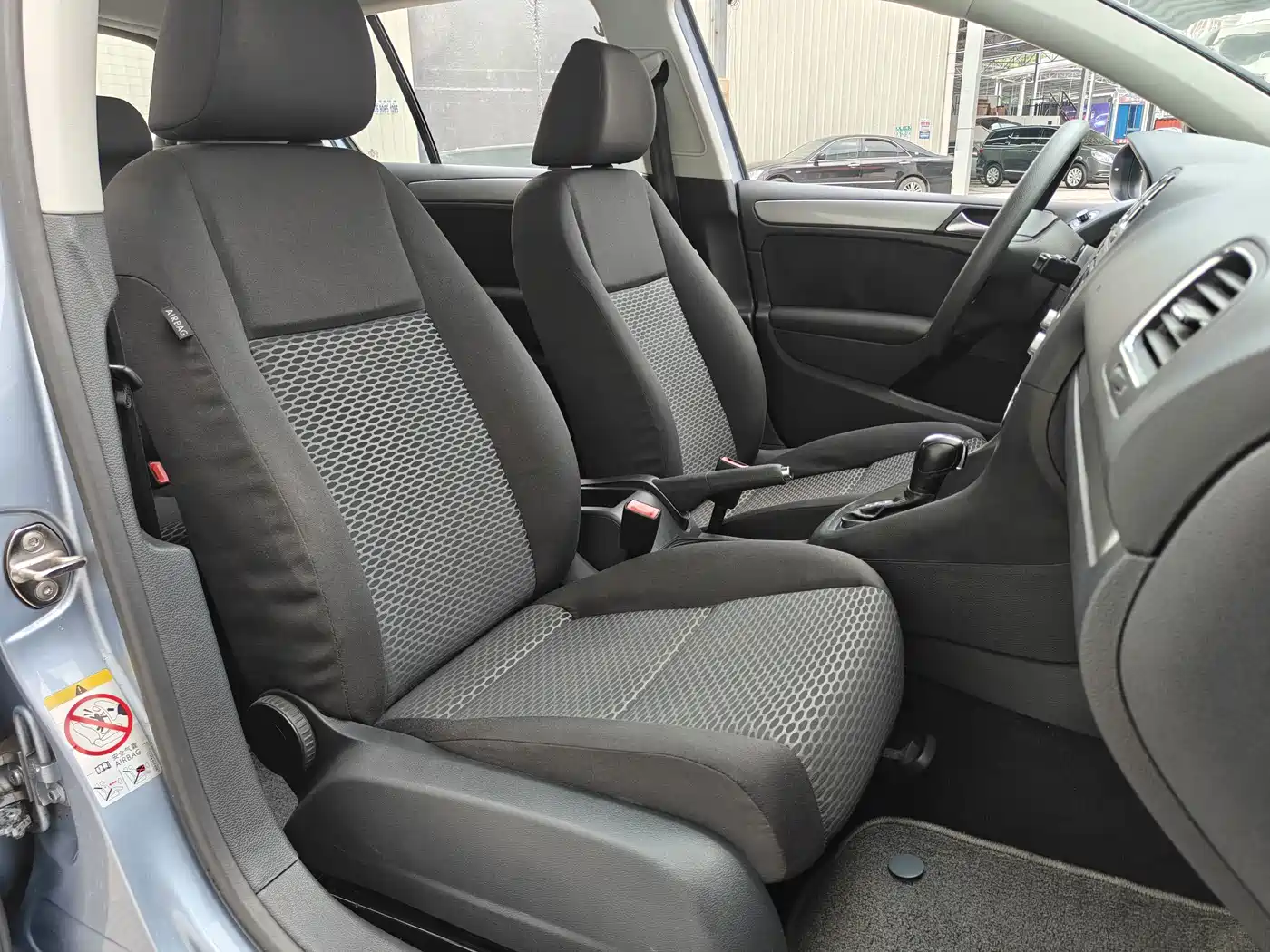 Volkswagen Golf 2012 2012 1.6 Automatic Fashion Type