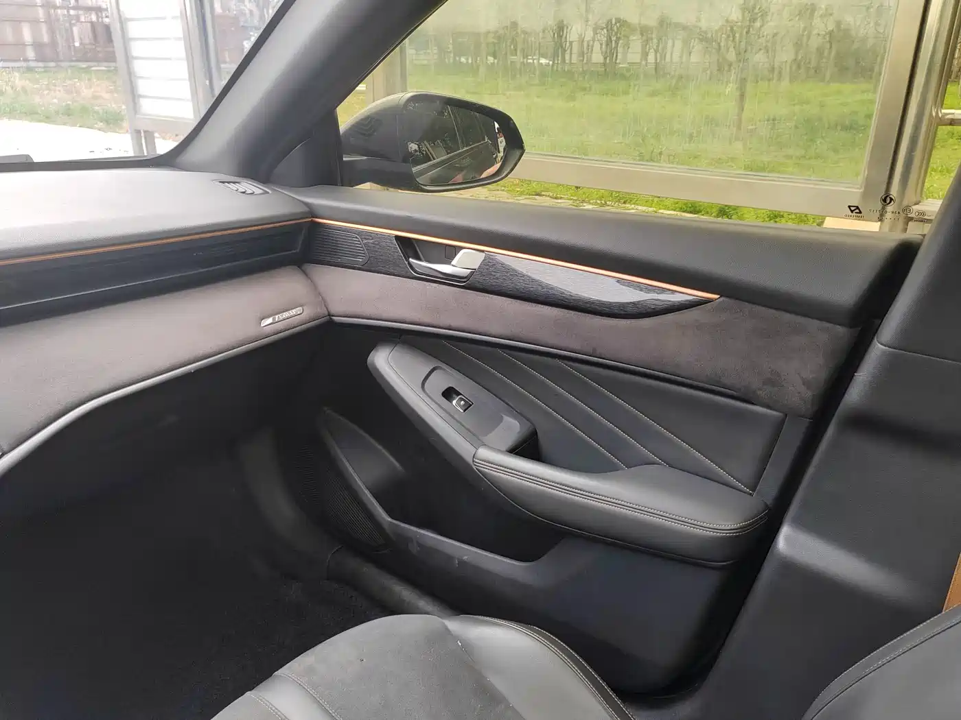 DONGFENG YI HYUN MAX