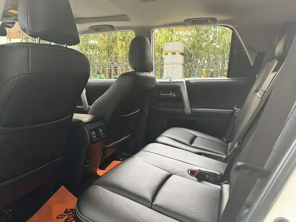 Toyota 4Runner 2019 2014 Base Model