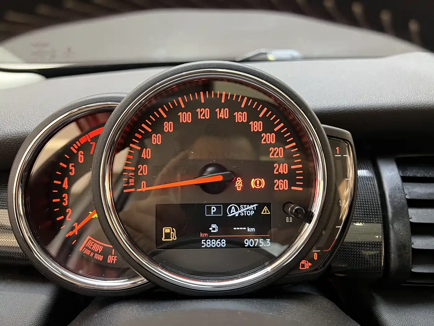 MINI 2019 1.5T COOPER Artist 5-Door фото 13