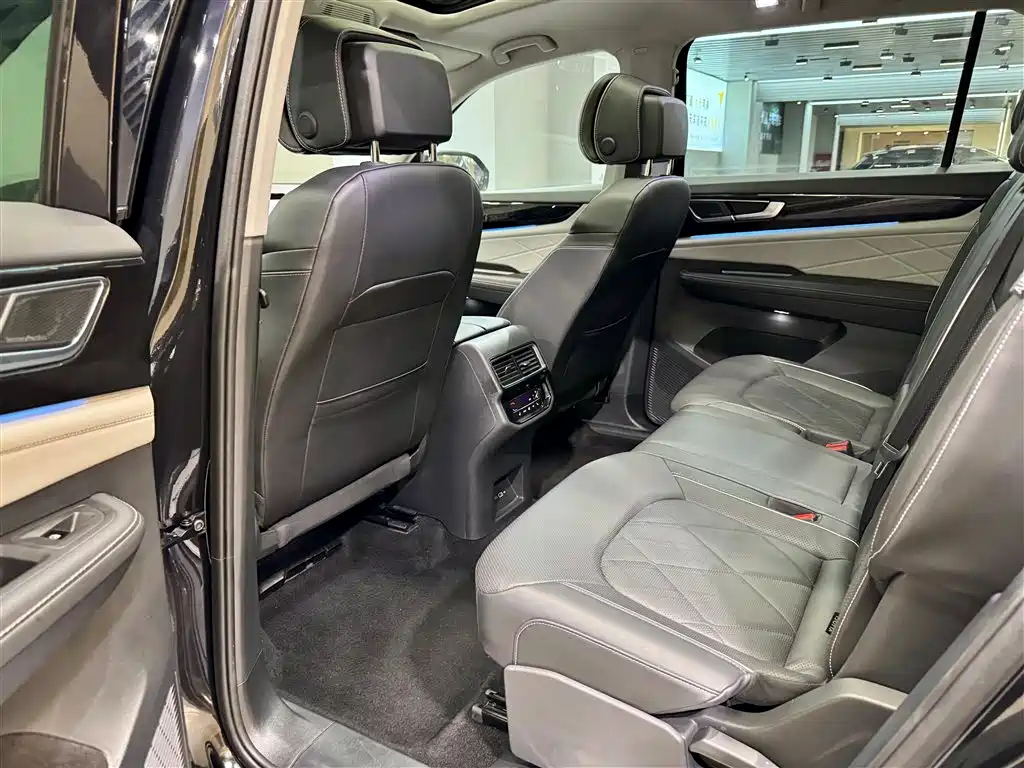 Volkswagen Teramont 2024 380TSI 4WD Prestige Flagship Edition фото 19