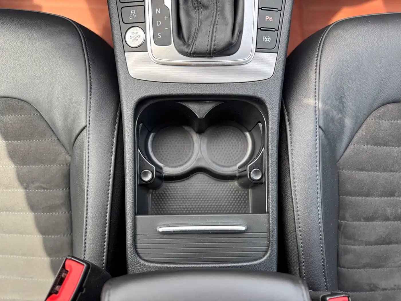 Volkswagen Magotan 2015 Facelift 1.8TSI Premium фото 29