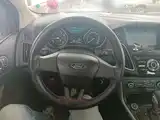 Фото 11 - Ford Focus