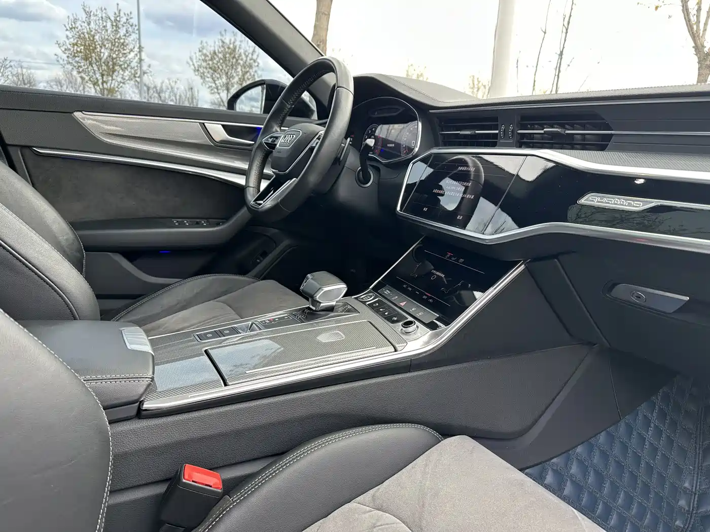 Audi A6L 2019 40 TFSI Luxury Dynamic фото 11