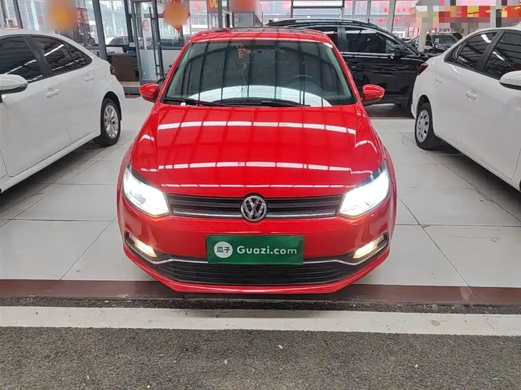 Volkswagen Polo 2016 1.6L Automatic Comfort фото 3