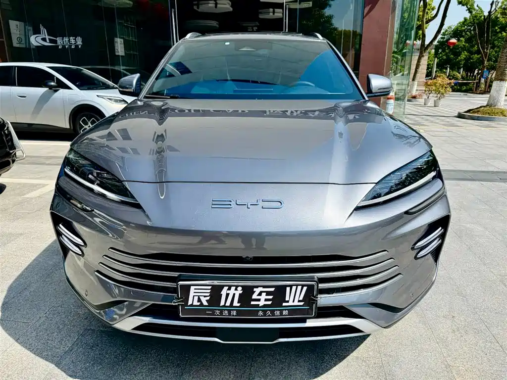 BYD Song PLUS PHEV 2024 Glory Edition DM-i 110km Flagship PLUS фото 3