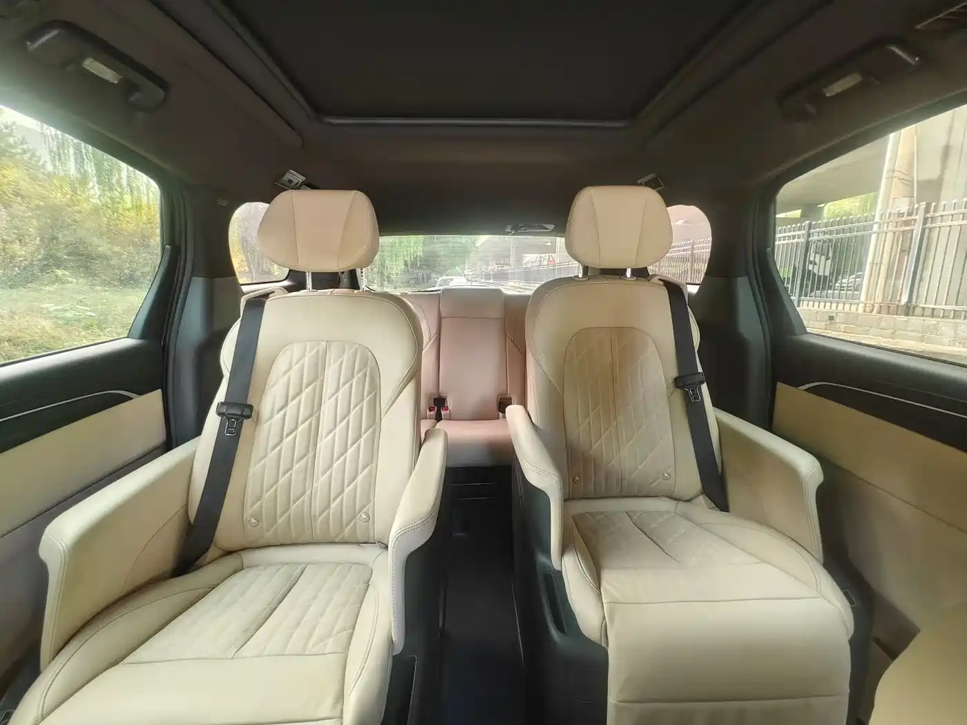 Buick GL8 2022 ES Landmark 653T Smart Luxury фото 6