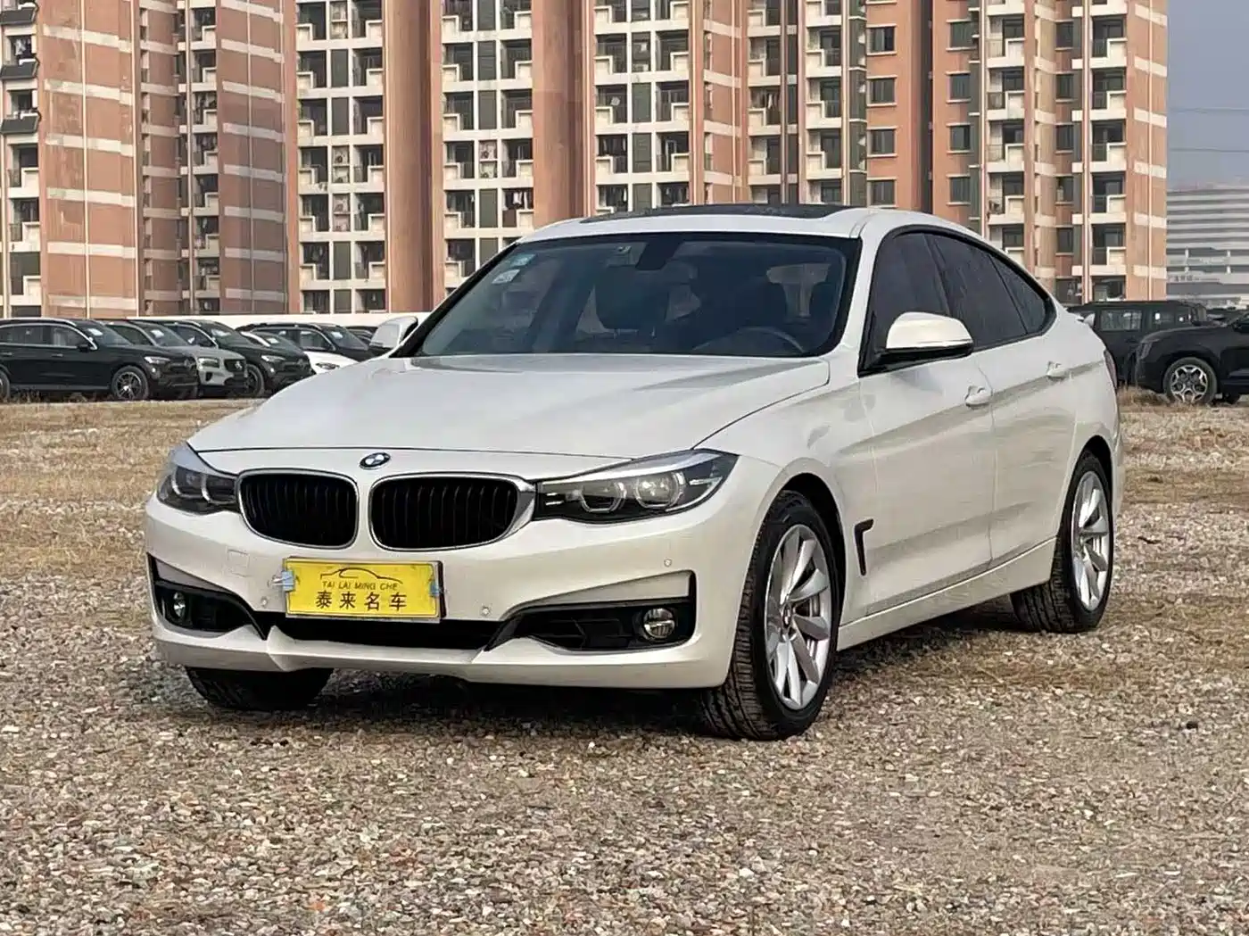 BMW 3 Series GT 2018 320i Fashion