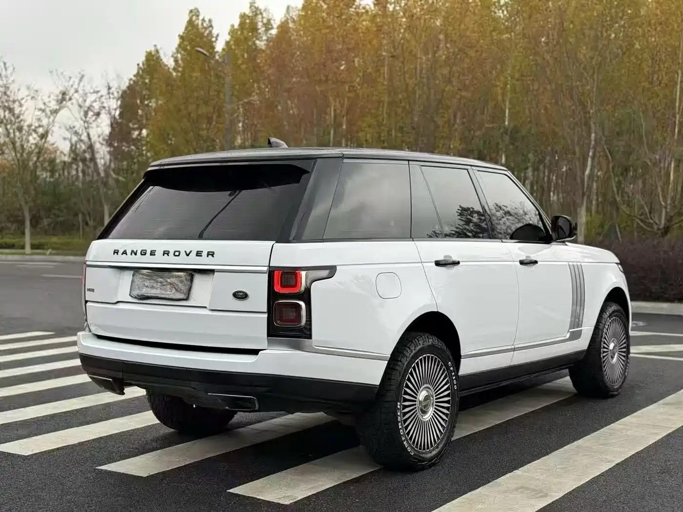 Land Rover Range Rover 2017 3.0 SC V6 Vogue фото 7