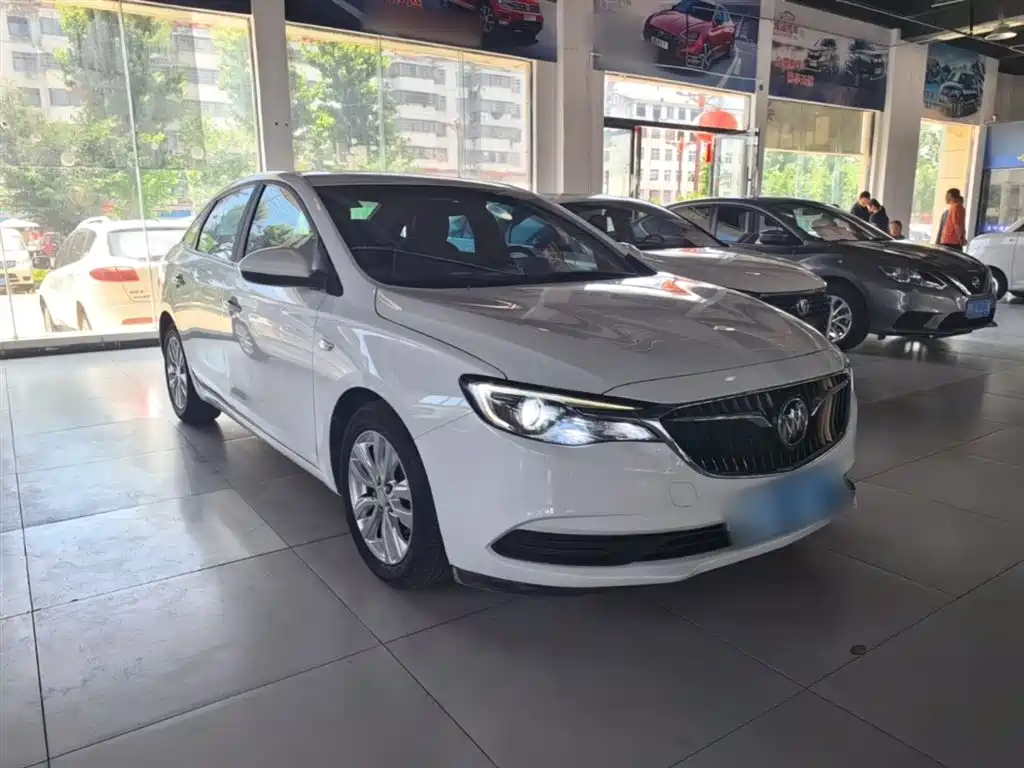 Фото 4 - Buick Excelle