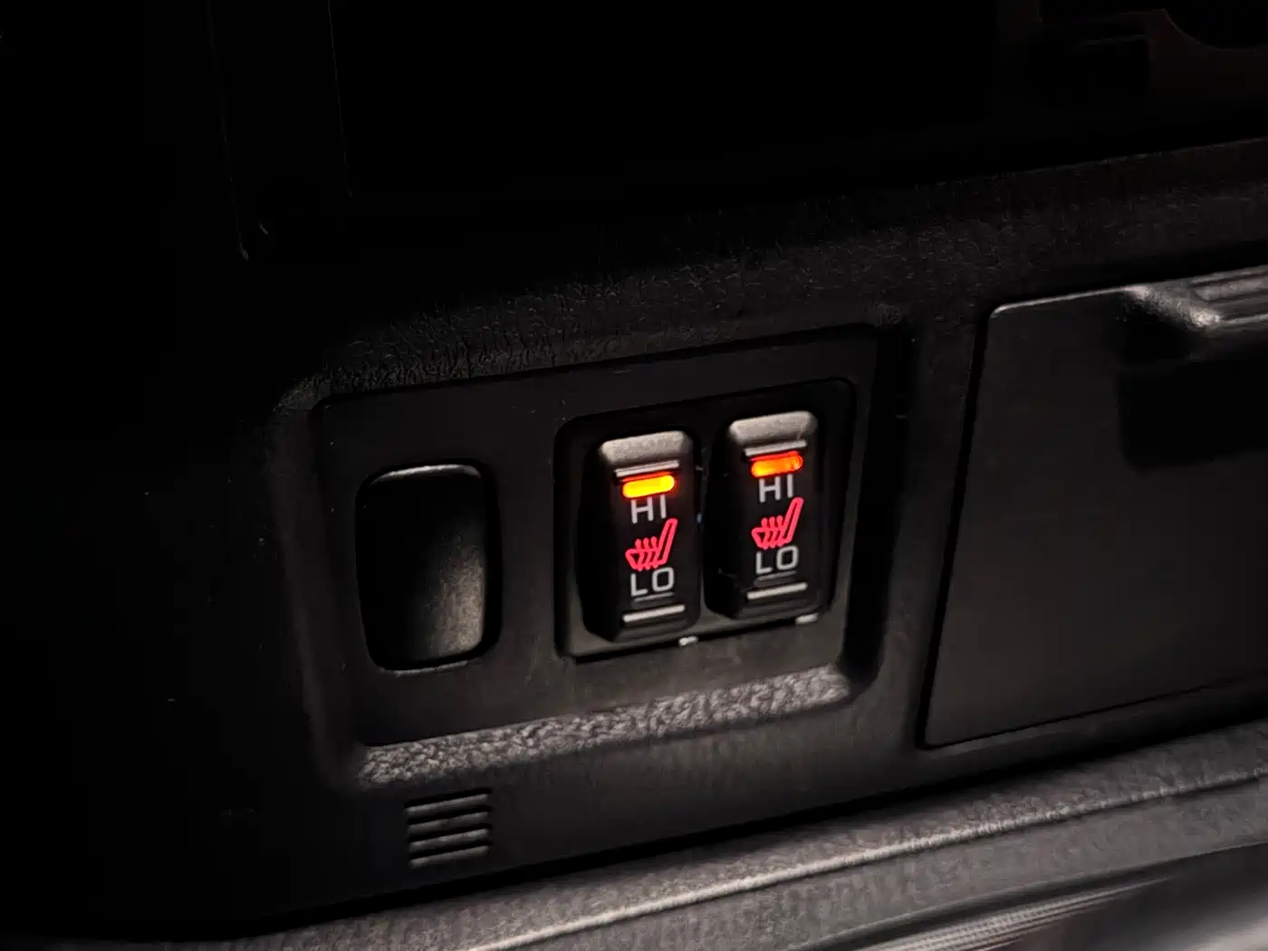 Mitsubishi Pajero (Import) 2010 3.0L Automatic Elite Edition фото 15