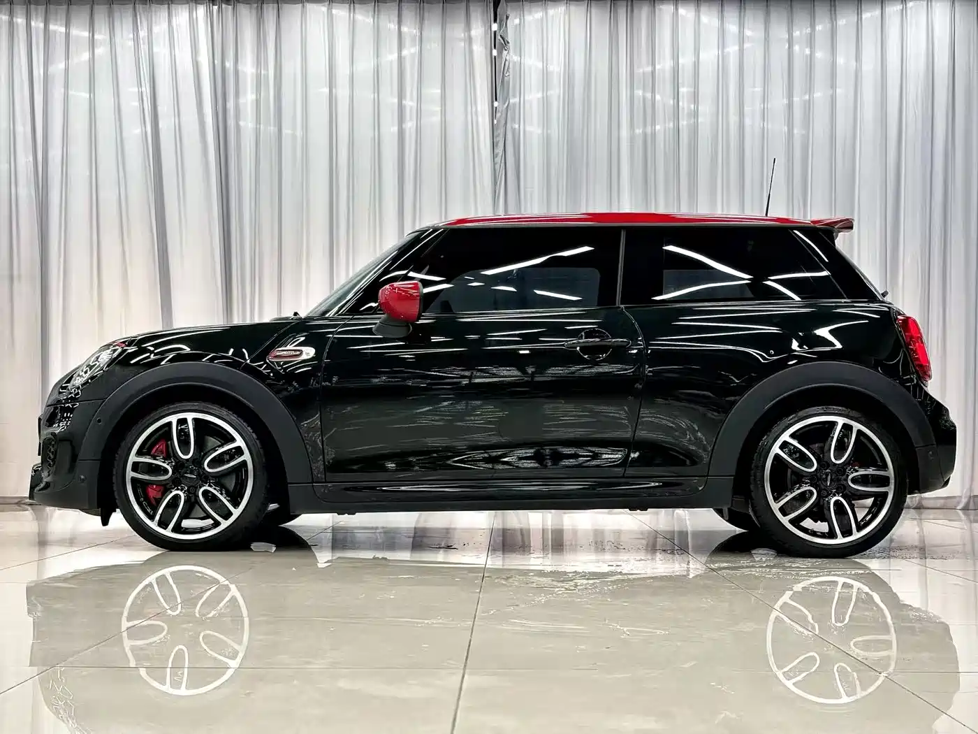MINI JCW