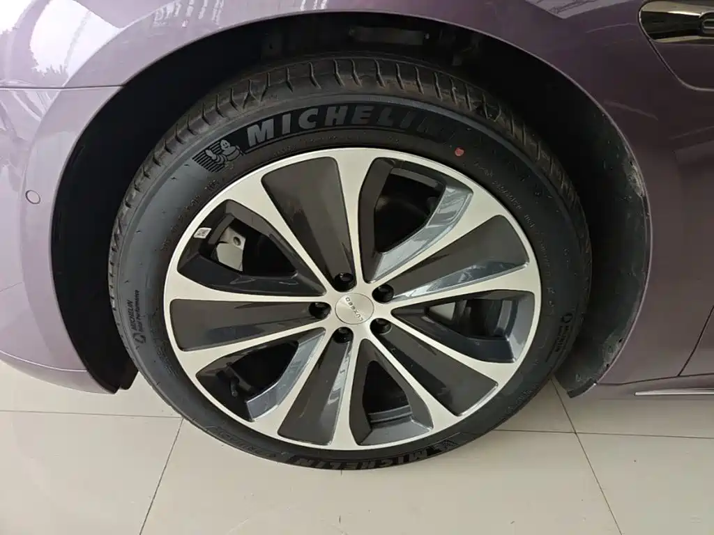 Photo 23 - Zhijie S7