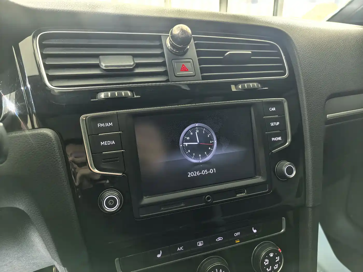 Volkswagen Golf 2016 1.4TSI Automatic R-Line фото 8