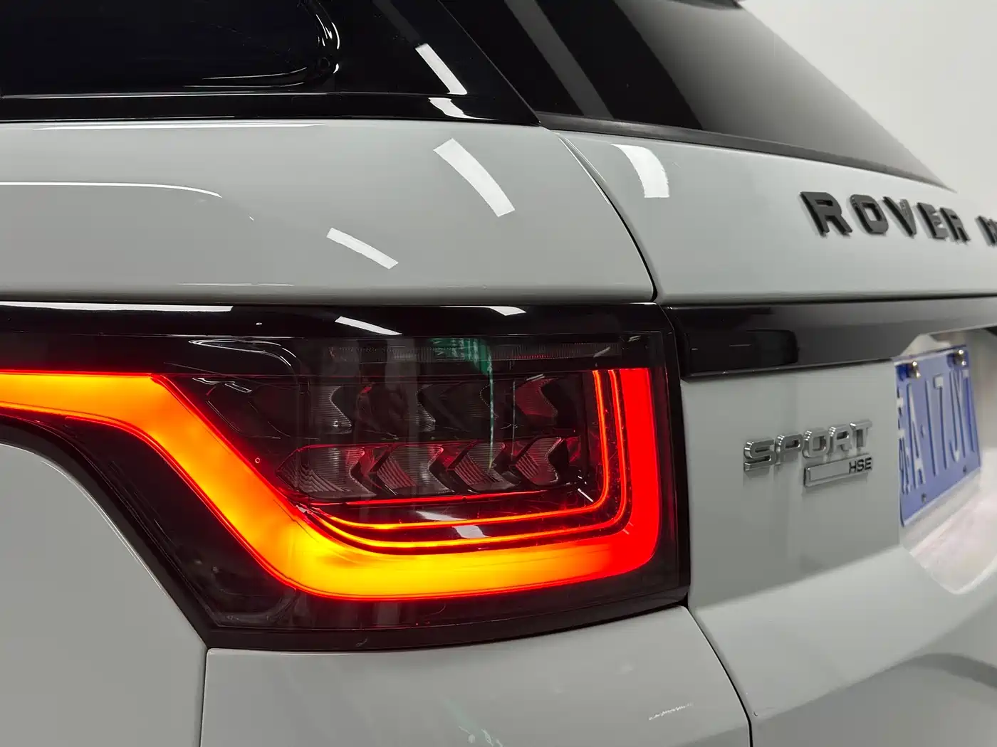 Land Rover Range Rover Sport 2014 3.0 SC V6 HSE фото 13