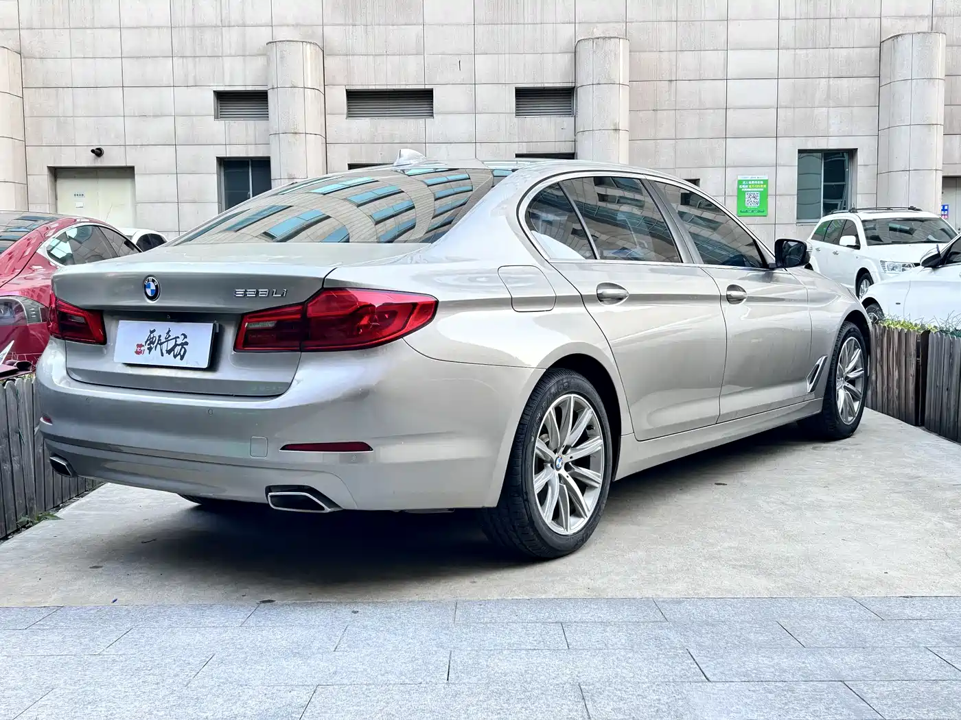 BMW 5 Series 2018 528Li Launch Special Edition фото 3
