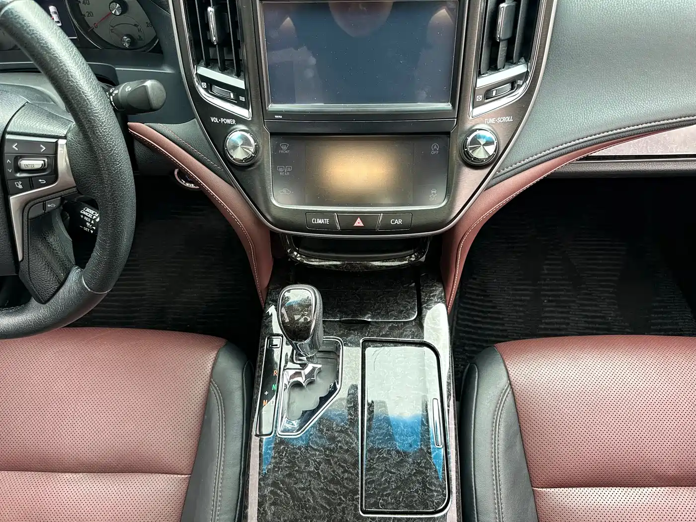 Toyota Crown 2018 2.0T Sport Edition фото 11
