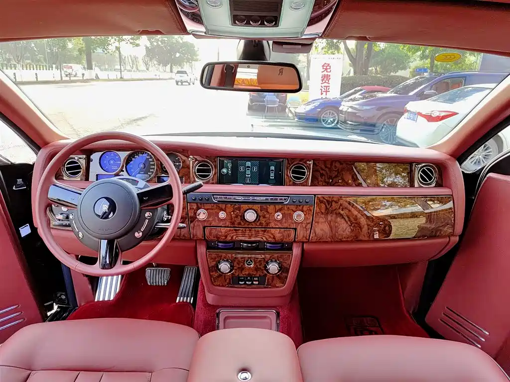 Rolls-Royce Phantom 2014 2013 6.7L Extended Wheelbase (EWB)