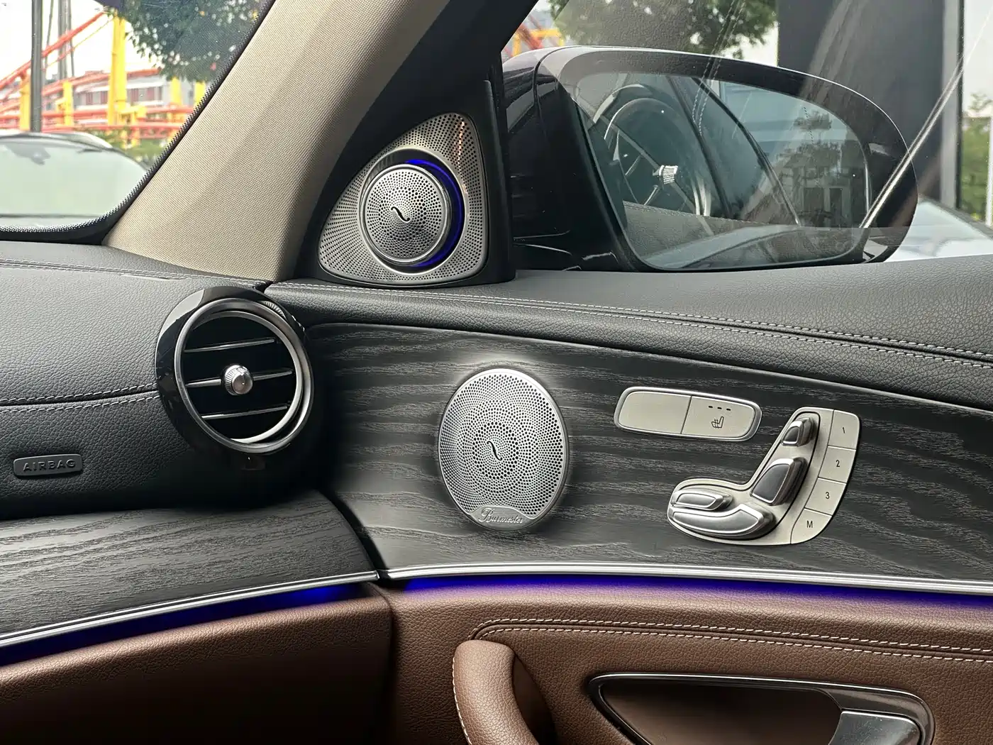 Mercedes-Benz E-Class 2020 Facelift E 300 L Sport Exclusive фото 14