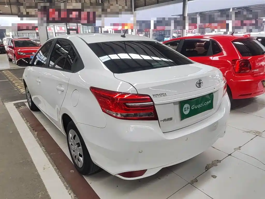 Toyota Vios 2017 1.5L CVT Pioneer фото 5