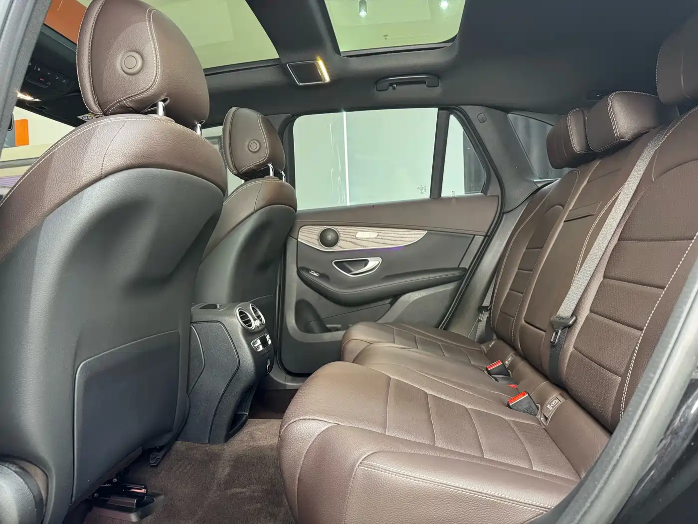 Mercedes-Benz GLC 2022 Model GLC 260 L 4MATIC Luxury Edition фото 20
